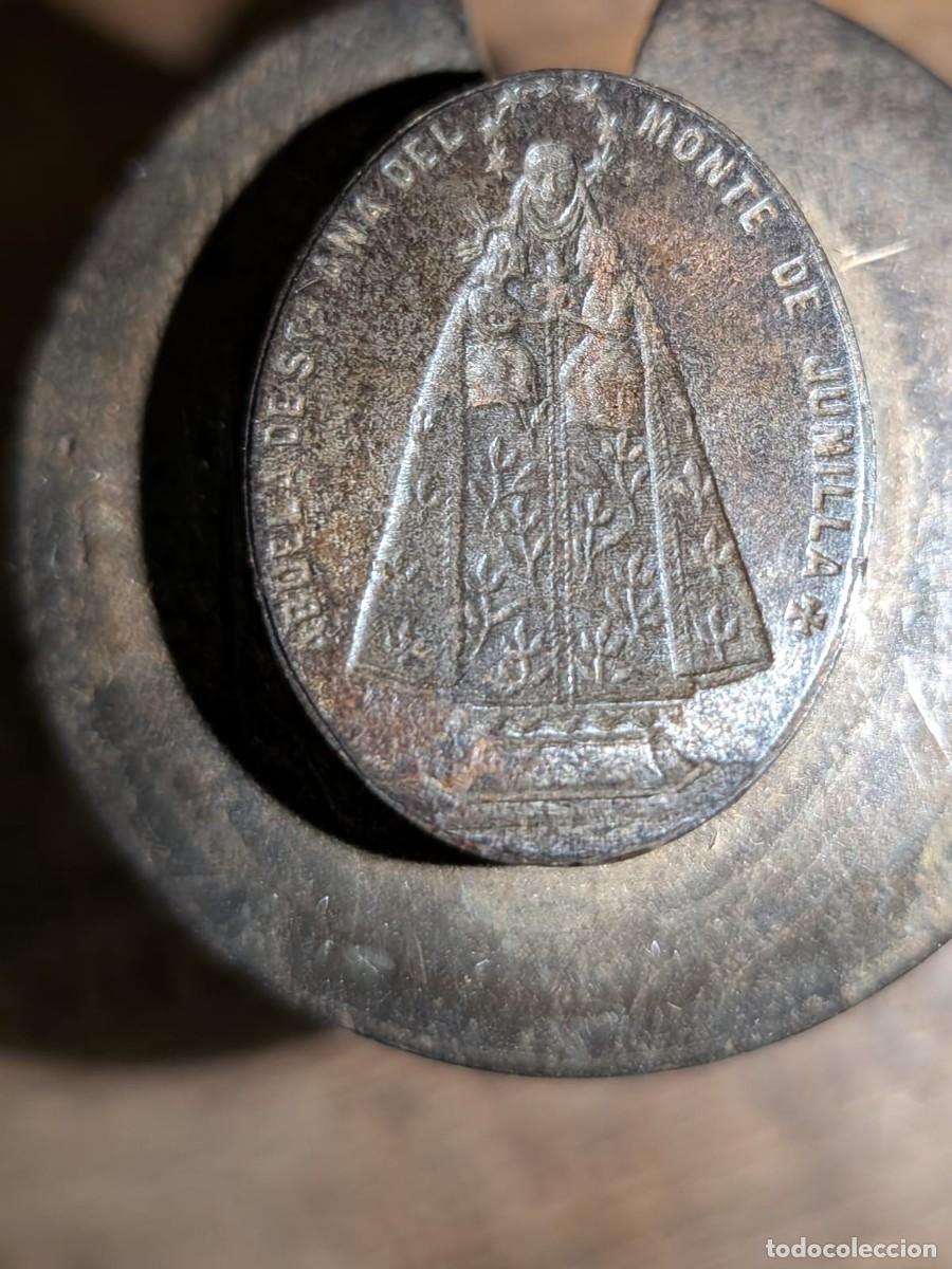 Antig&uuml;edades: NUESTRA SE&Ntilde;ORA DEL MONTE DE JUMILLA. CU&Ntilde;O EN ACERO PARA MEDALLAS SIGLO XIX