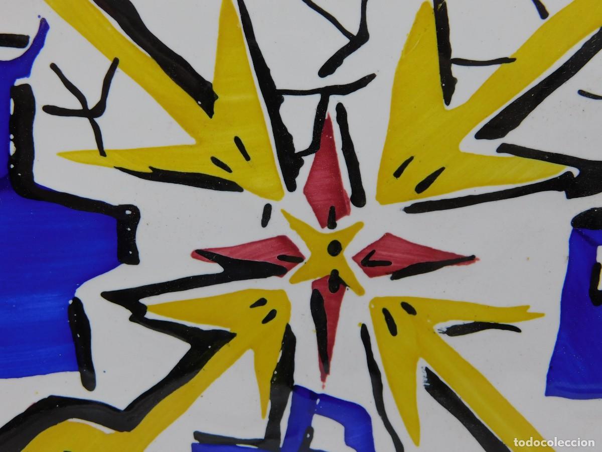 Antig&uuml;edades: AZULEJO SALVADOR DAL&Iacute; - FLECHAS CARDINALES - Foto 4