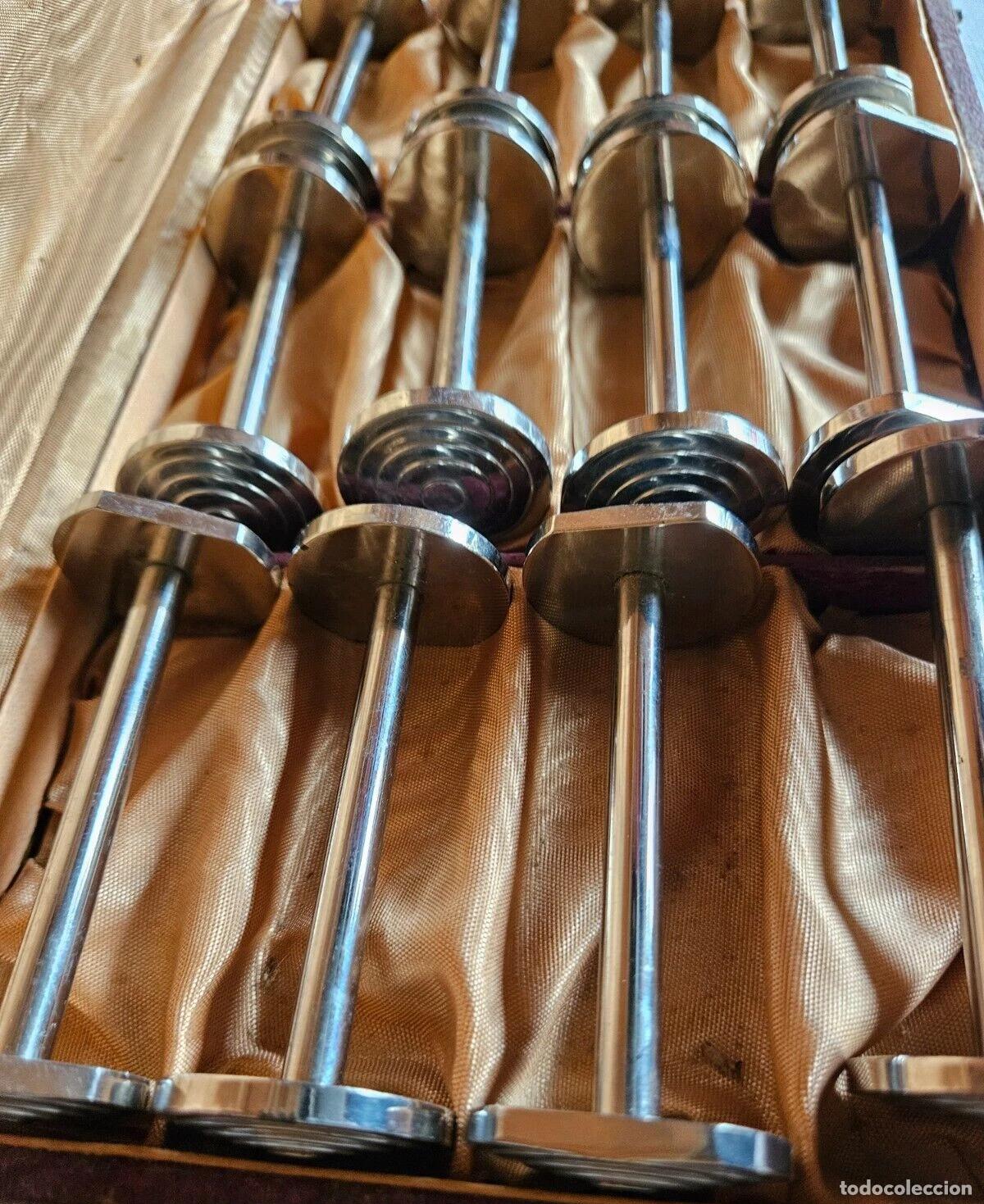 Antig&uuml;edades: COFFRET DE 12 REPOSE COUTEAUX COUVERTS ART DECO MODERNISTE EN ACIER CHROM&Eacute;