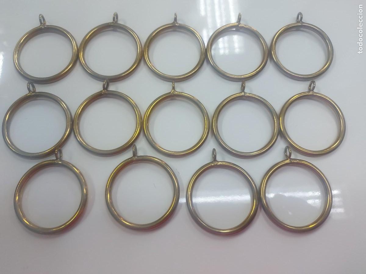 Antig&uuml;edades: 14 ANILLAS CORTINAS LATON O BRONCE MACIZAS