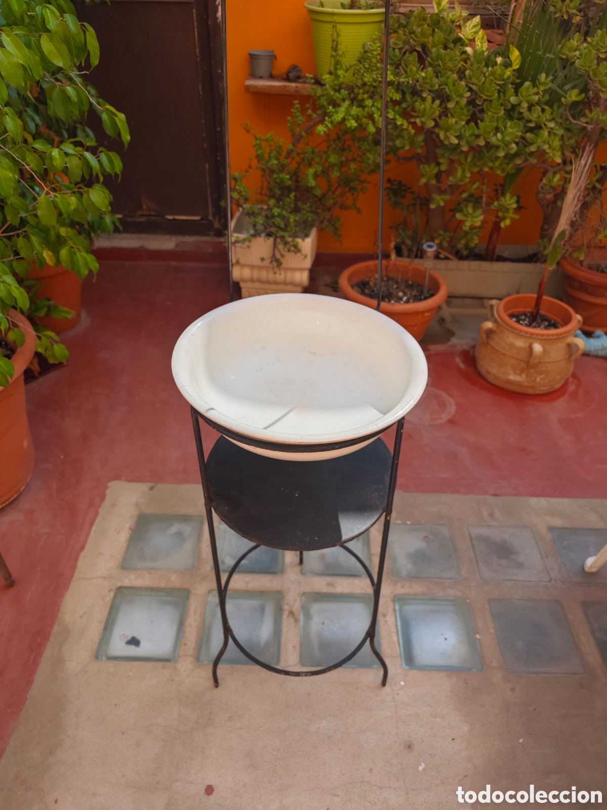 Antig&uuml;edades: Lavabo antiguo hierro y porcelana