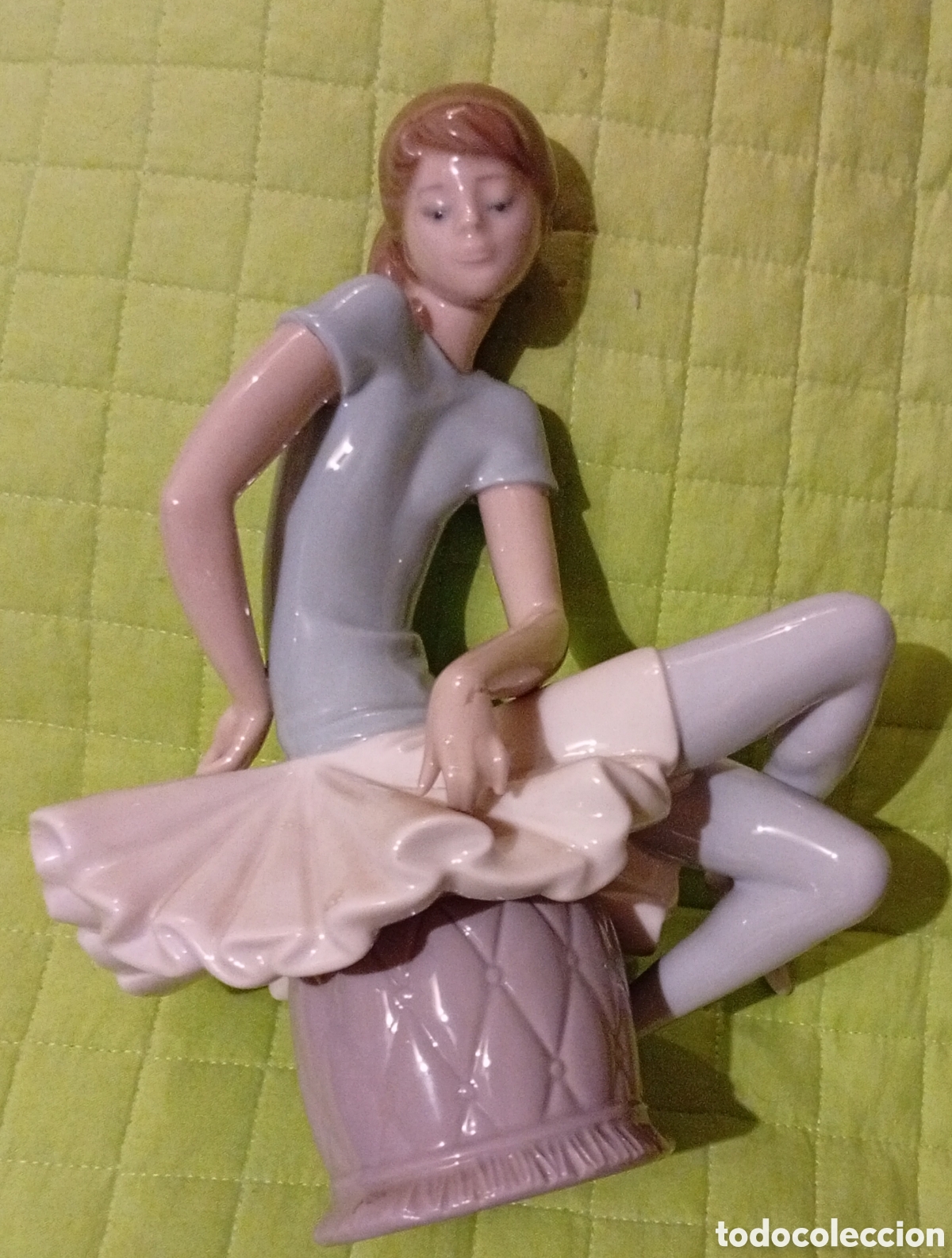 Antig&uuml;edades: Lladro preciosa porcelana bailarina descansando