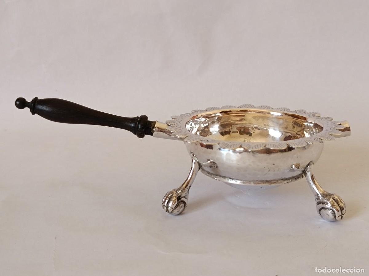Antig&uuml;edades: Chofeta/Salsera Antigua Plata Maciza