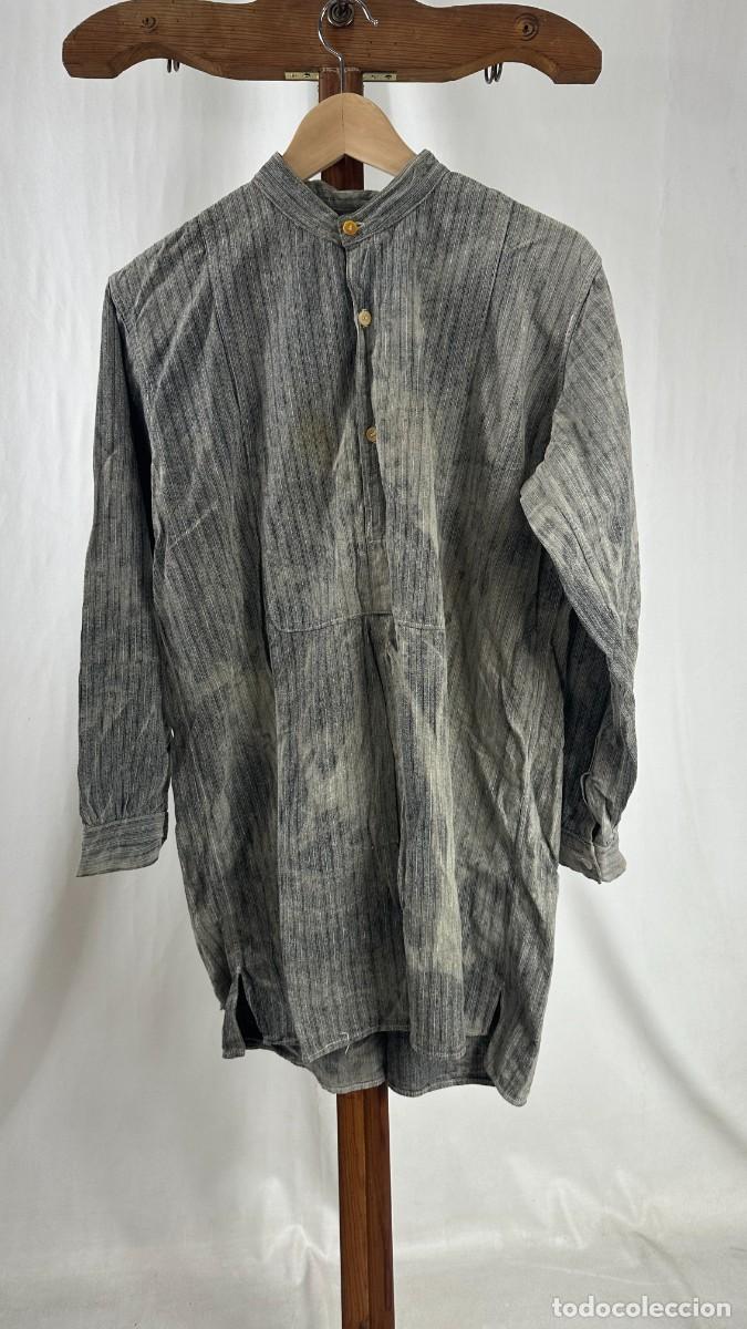 Antig&uuml;edades: Antigua camisa de diario - Foto 2