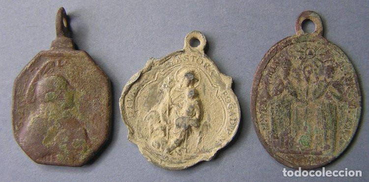 Antig&uuml;edades: LOTE MEDALLITAS RELIGIOSAS - Foto 2