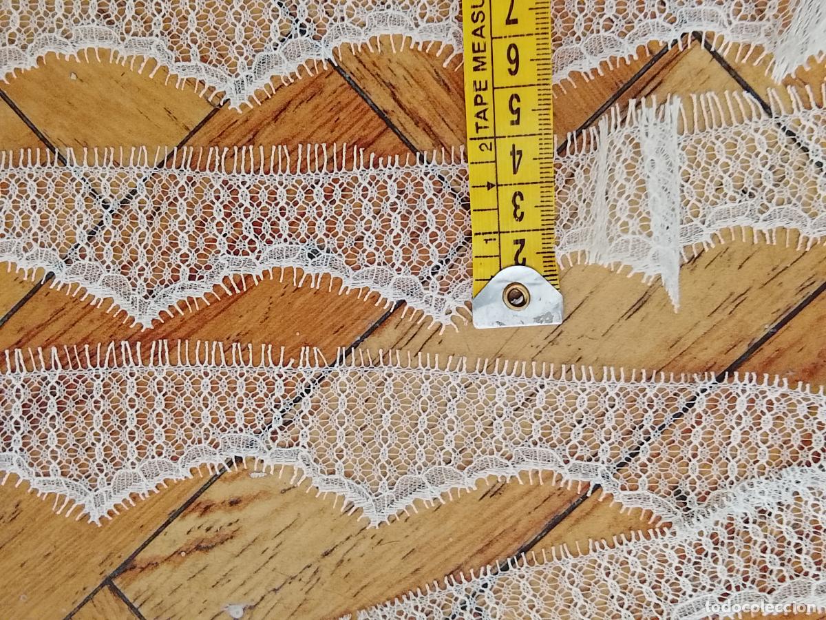 Antig&uuml;edades: antiguo estrecho encaje puntilla blonda para tocado de peque&ntilde;a virgen de vestir ,semana santa 152 cm