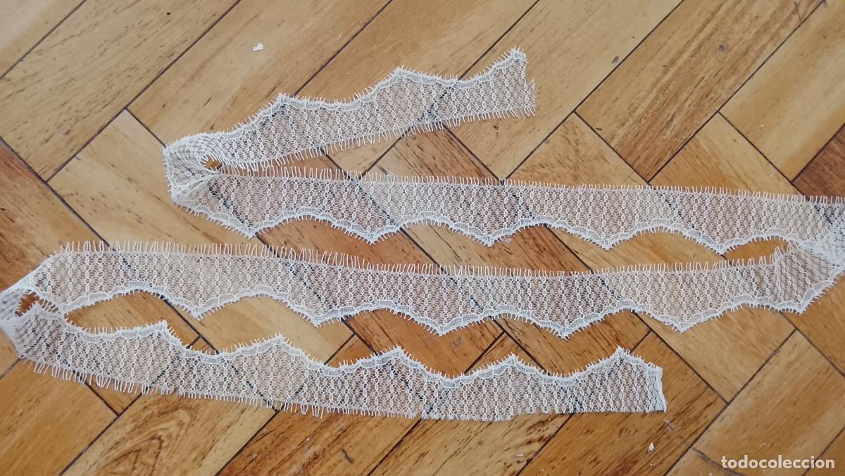 Antig&uuml;edades: antiguo estrecho encaje puntilla blonda para tocado de peque&ntilde;a virgen de vestir ,semana santa 153 cm