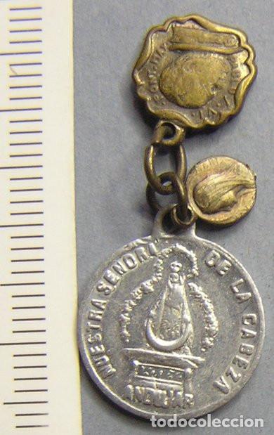 Antig&uuml;edades: MEDALLA DE NUESTRA SE&Ntilde;ORA DE LA CABEZA (ANDUJAR) EN CONJUNTO CON UNA MEDALLITA DE PABLO VI