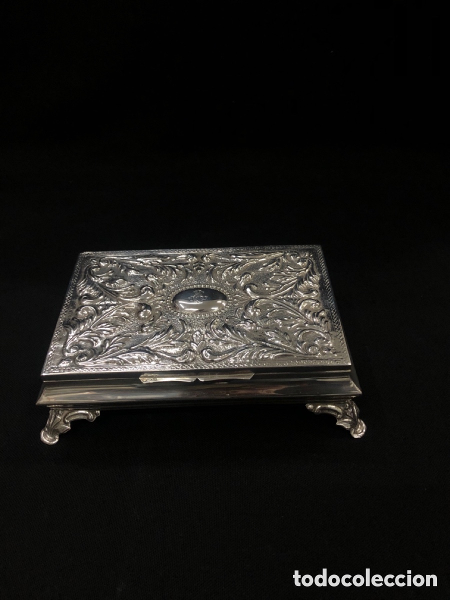 Antig&uuml;edades: Antigua y Elegante Caja Joyero de Plata de Ley 925