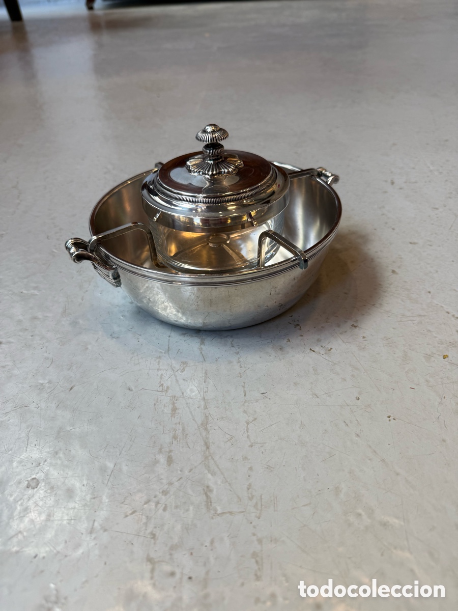 Antig&uuml;edades: Caviarera Christofle Malmaison. Metal Plateado y Cristal. Par&iacute;s, S&eacute;c. XX. Francia