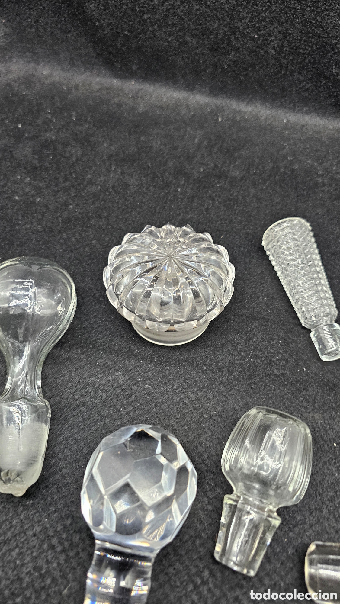 Antig&uuml;edades: Lote de tapas de cristal y vidrio - Foto 3