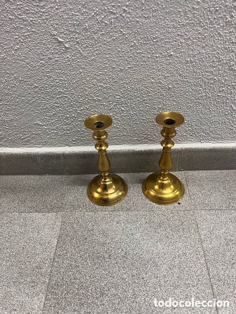 Antig&uuml;edades: Lote de 12 candelabros de bronce s XIX - Foto 6
