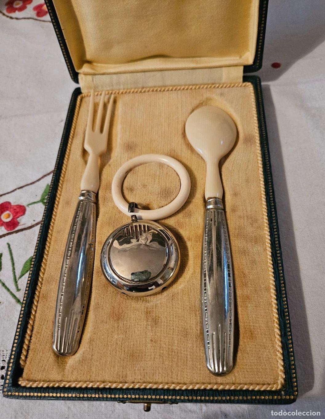 Antig&uuml;edades: ART DECO COFFRET DE BAPTEME HOCHET 2 COUVERTS EN METAL ARGENTE BAKELITE BEL ETAT