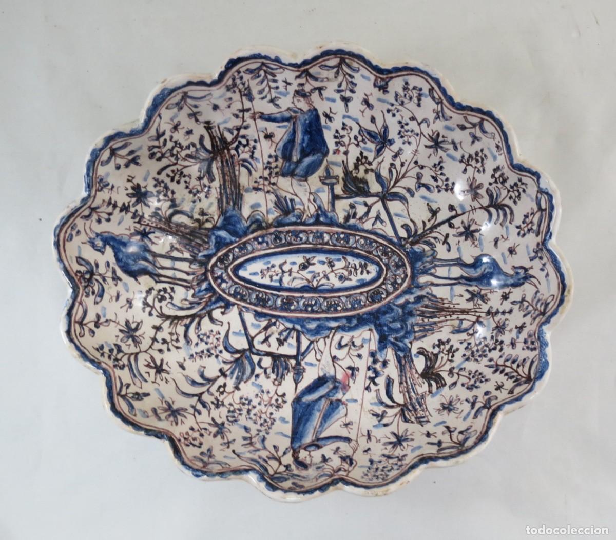 Antig&uuml;edades: Fruteira faian&ccedil;a Lou&ccedil;a Conimbriga Coimbra c&oacute;pia S&eacute;c XVII; Marcada como &eacute; mostrado; Dimens&otilde;es-25cm x