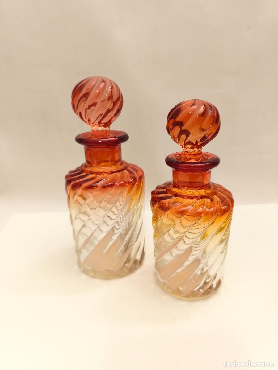 Antig&uuml;edades: DOS BOTELLAS DE PERFUME BACCARAT MOD BAMB&Uacute; - Foto 1
