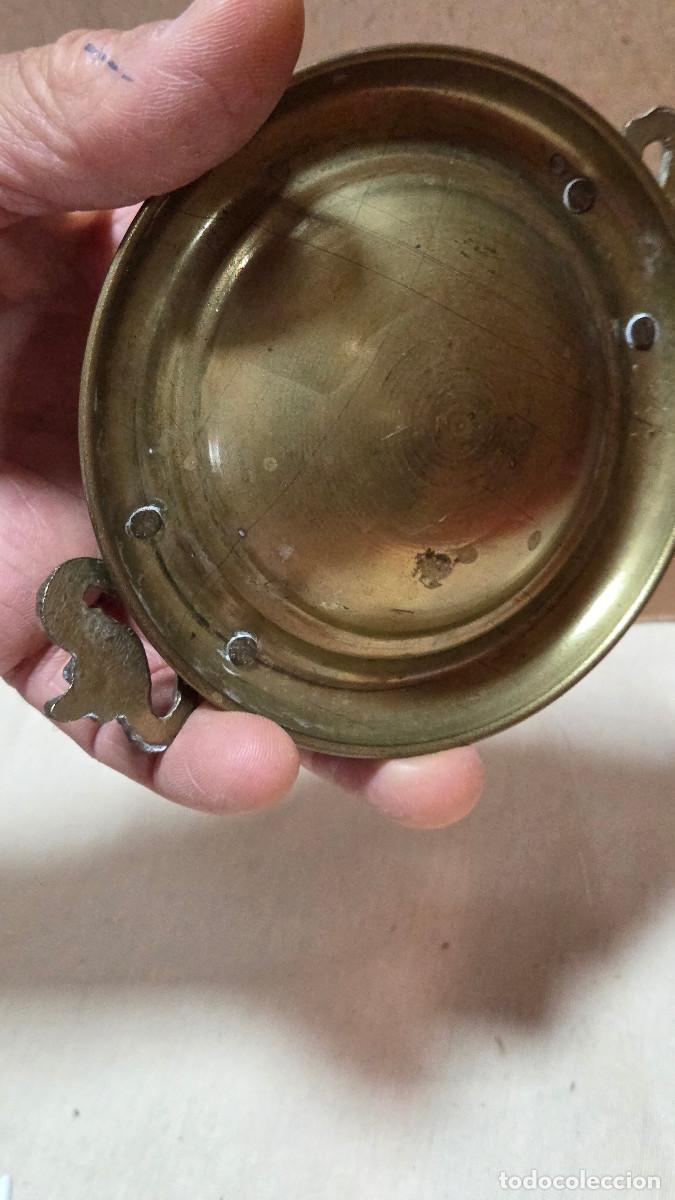 Antig&uuml;edades: peque&ntilde;o bracero de metal - Foto 4