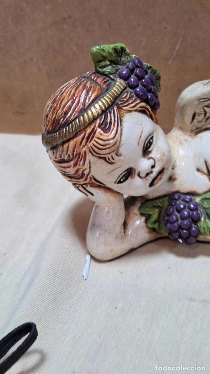 Antig&uuml;edades: figura de angel acostado - Foto 2
