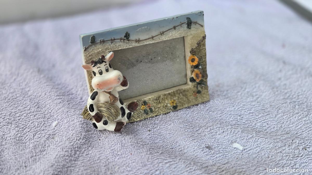 Antig&uuml;edades: porta retrato con figuras