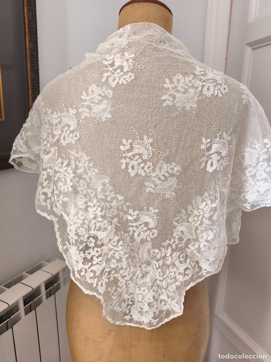 Antiques: ANTIGUA MANTILLA- CUADRANTE DE ENCAJE ESTILO GRANADA SOBRE TUL MANUAL