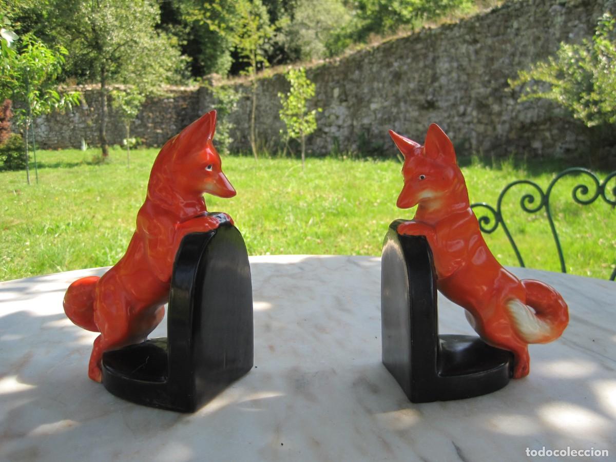 Antig&uuml;edades: PAREJA DE SUJETALIBROS DE PORCELANA - ZORROS - GOEBEL - ALEMANIA - A&Ntilde;OS 20-30 - ART D&Eacute;CO
