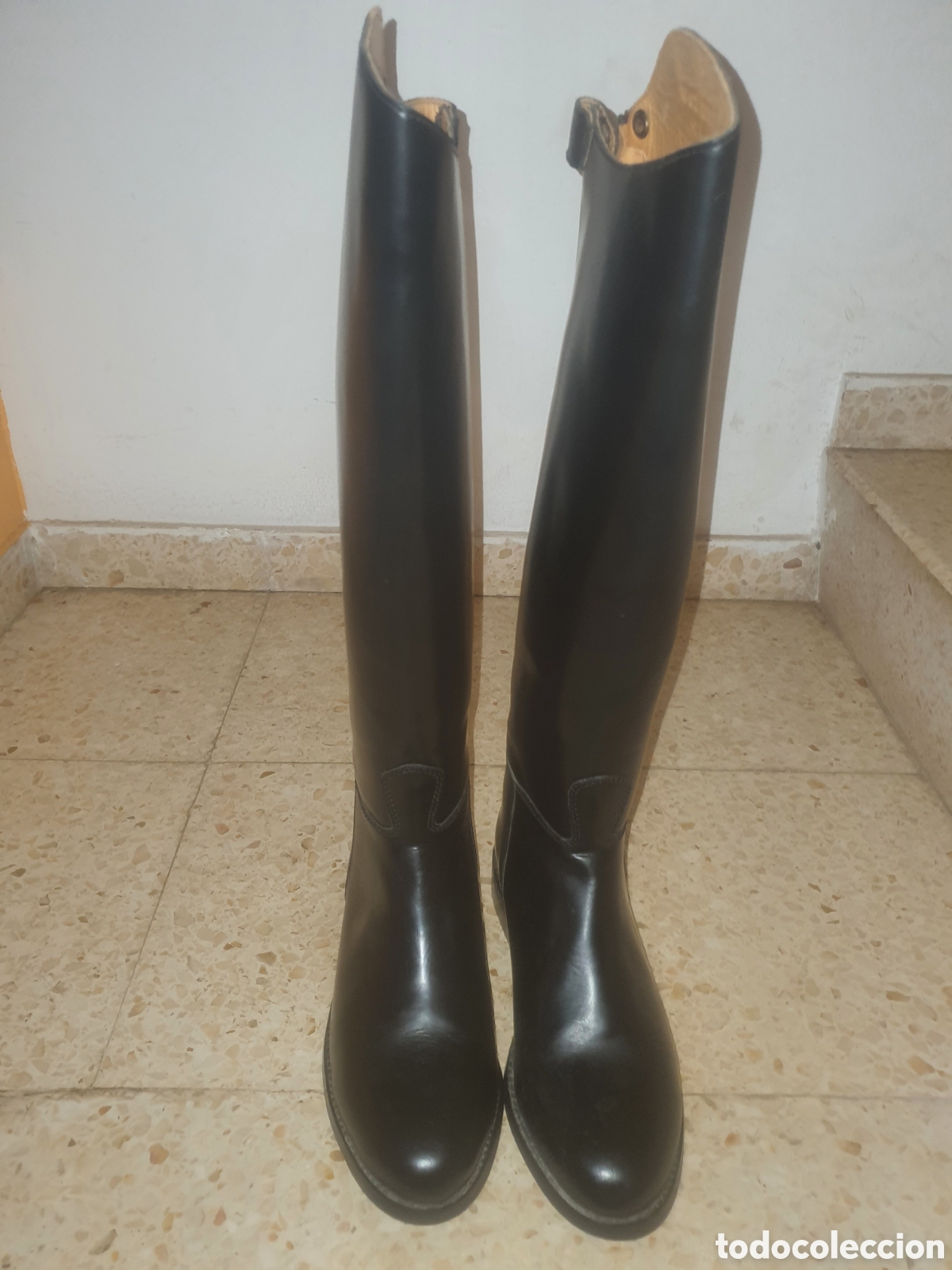 Antig&uuml;edades: Botas de montar cuero. - Foto 5