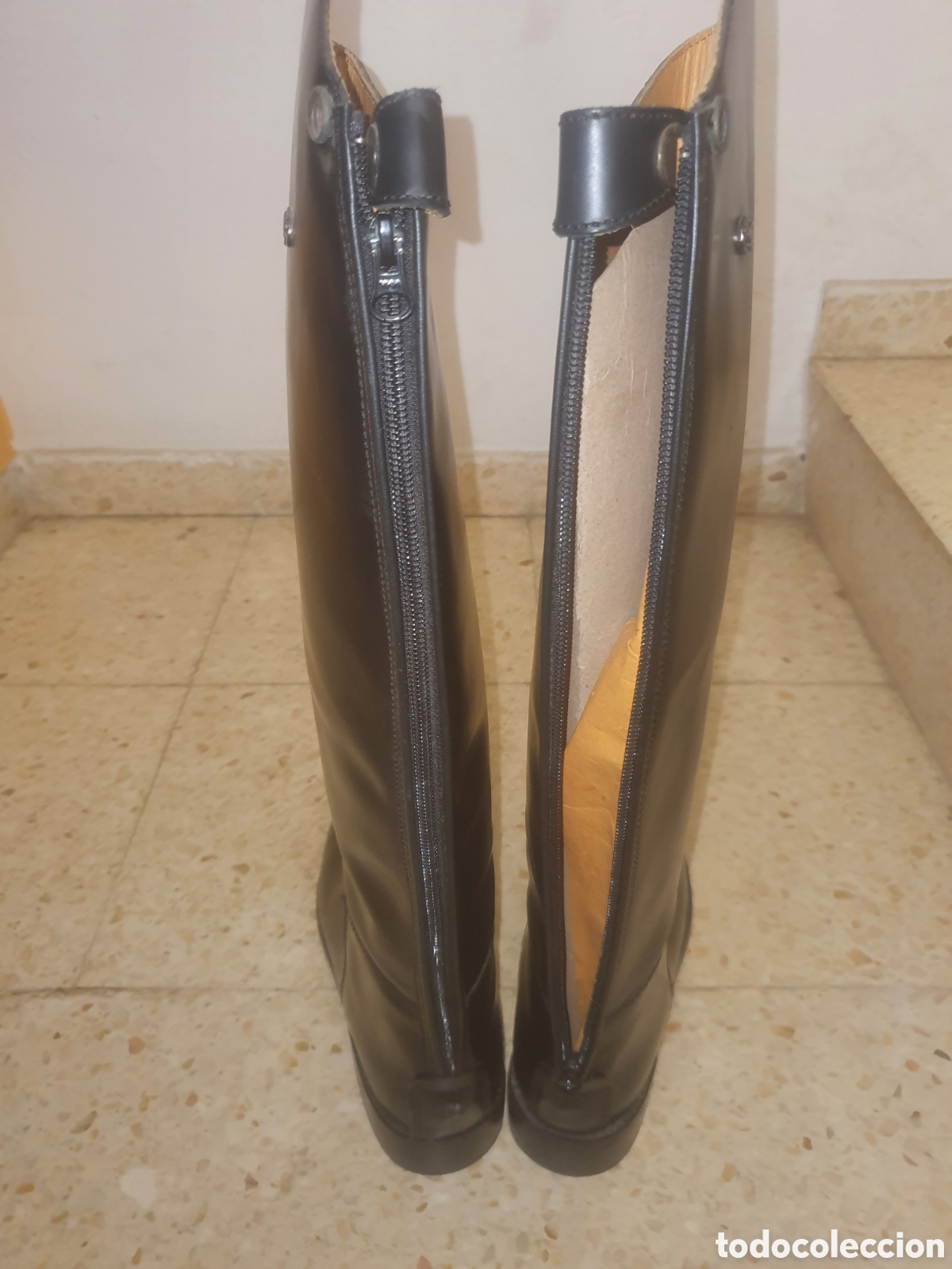 Antig&uuml;edades: Botas de montar cuero. - Foto 6