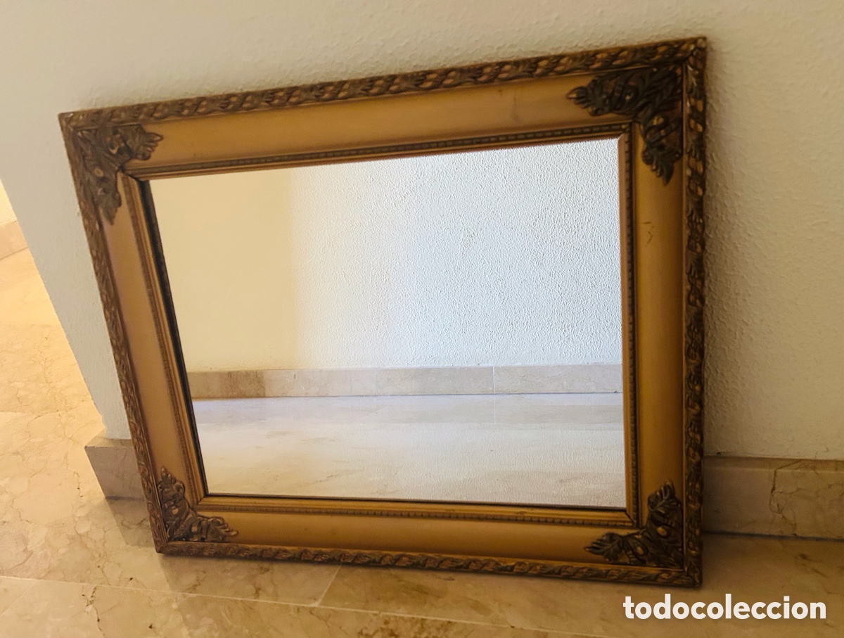 Antig&uuml;edades: Espejo de madera dorado - Foto 2