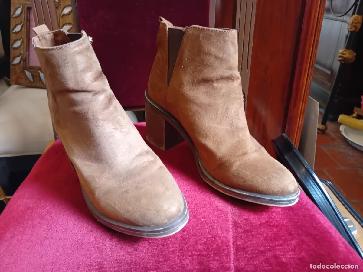 Antig&uuml;edades: Botines marca Stradivarius n&uacute;mero 37