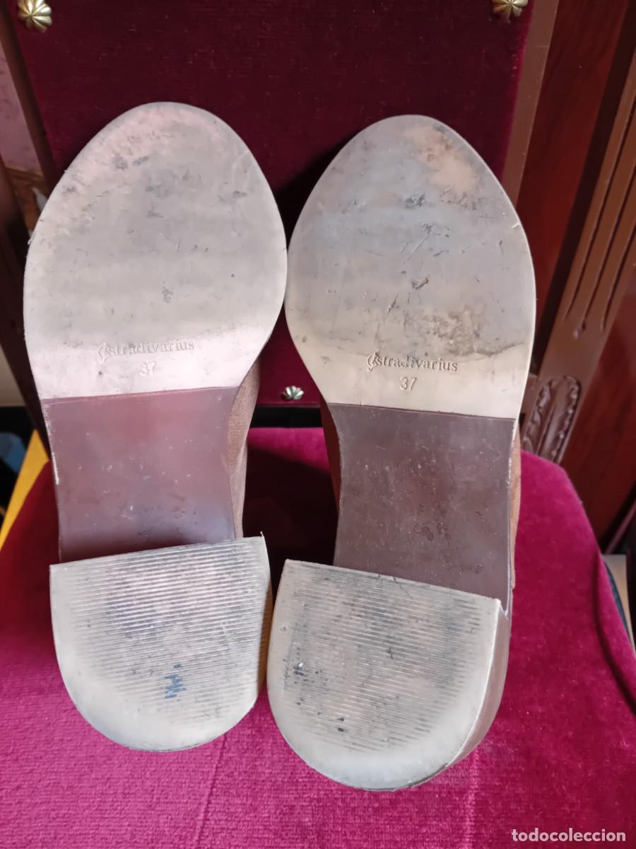Antig&uuml;edades: Botines marca Stradivarius n&uacute;mero 37 - Foto 6