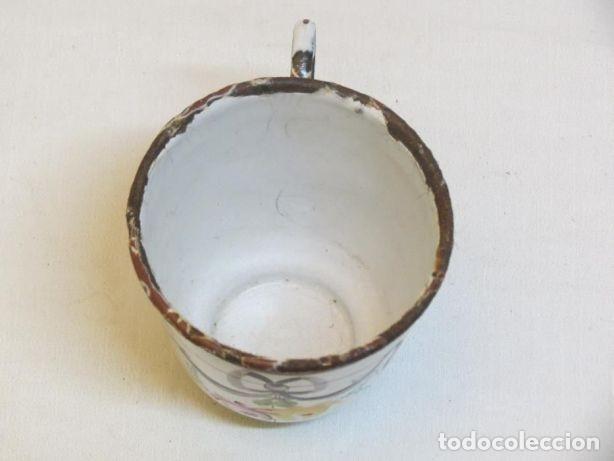 Antig&uuml;edades: Ch&aacute;vena de caf&eacute; em metal com esmalte, decorada com flores S&eacute;culo XIX - Foto 4