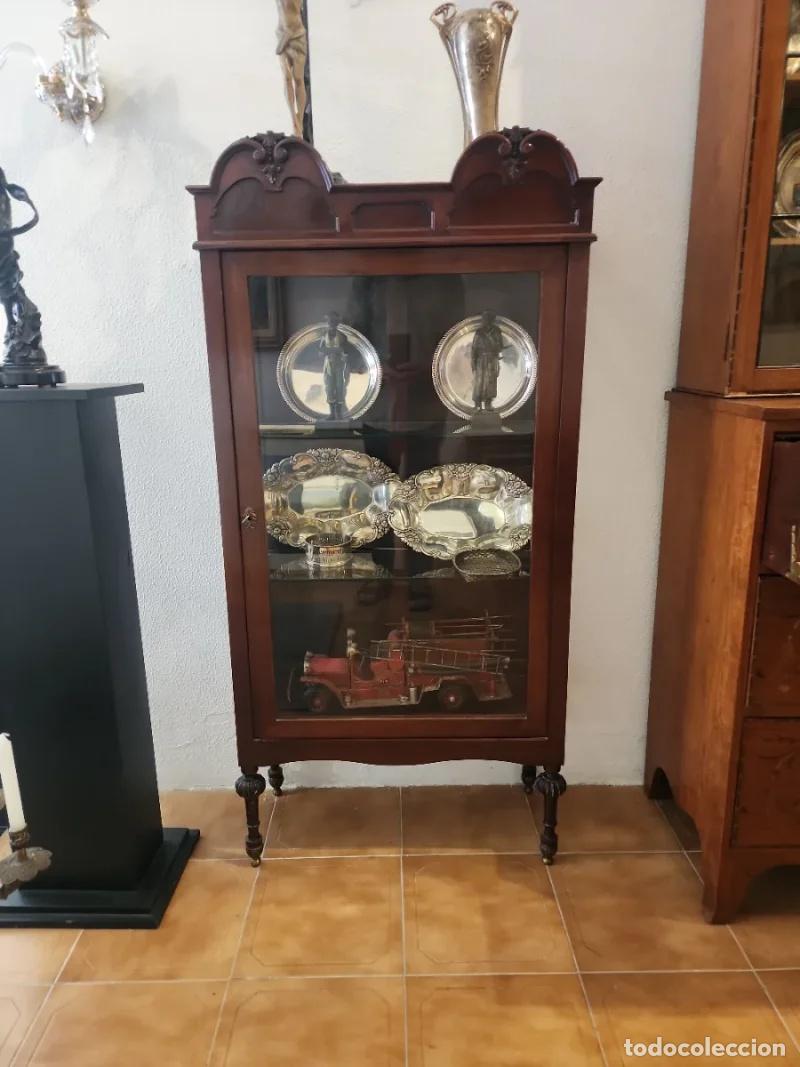 Antig&uuml;edades: Vitrina de Caoba Siglo XIX