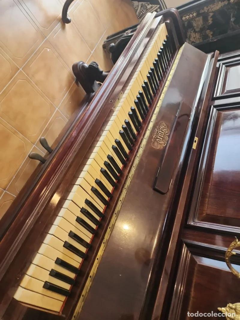 Antig&uuml;edades: Piano Antiguo de Madera - Foto 3