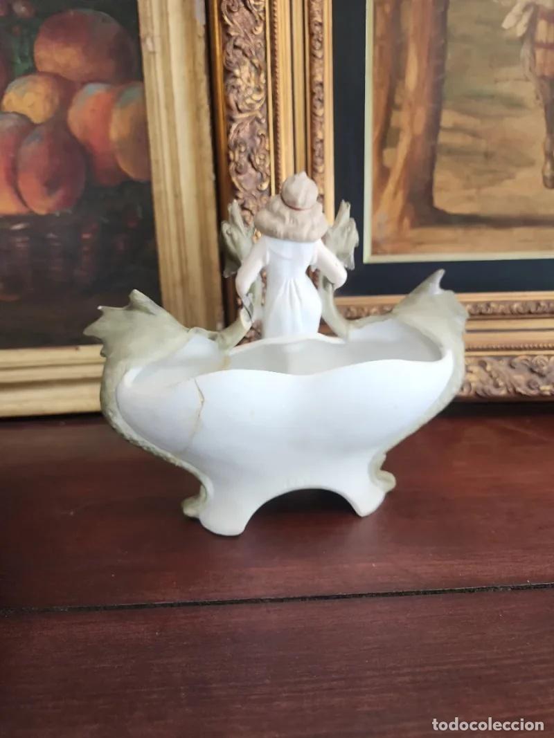 Antig&uuml;edades: Centro de mesa Art Nouveau en biscuit - Foto 2