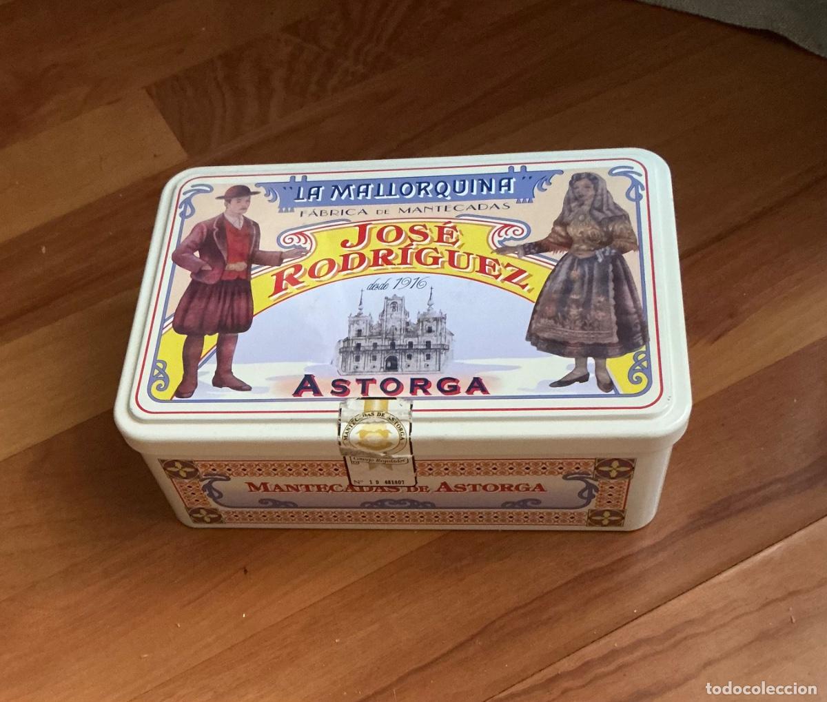 Antig&uuml;edades: Caja / lata de metal de Astorga. - Foto 4