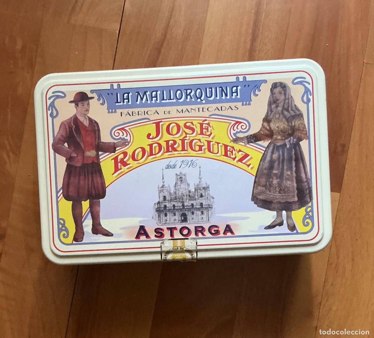 Antig&uuml;edades: Caja / lata de metal de Astorga. - Foto 9
