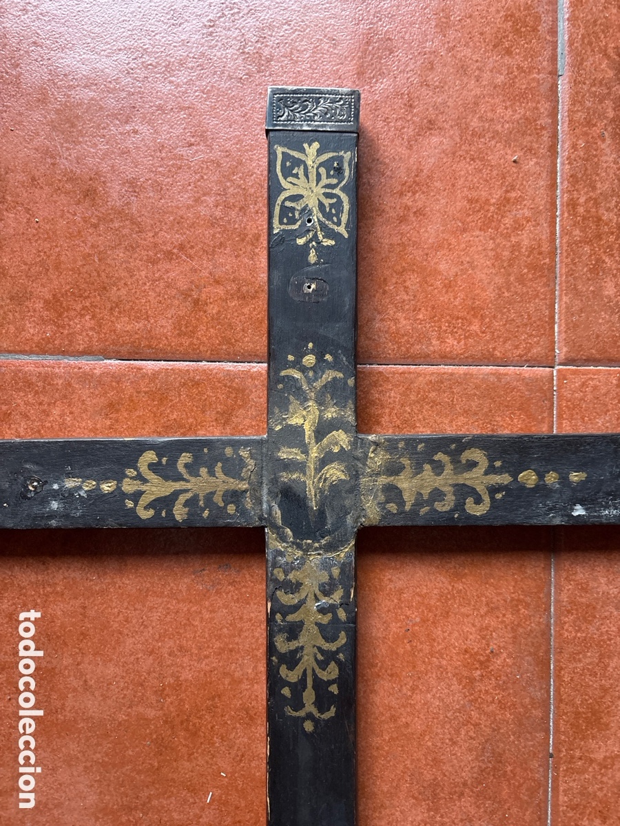 Antig&uuml;edades: Cruz de madera con contoneras en Plata - Foto 2