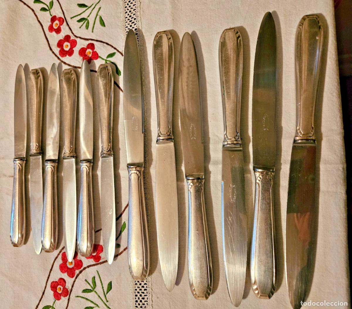 Antig&uuml;edades: 12 COUTEAUX ORFEVRE LIBERTY STYLE ART DECO EN METAL ARGENTE L 24.60 -20.50 CM