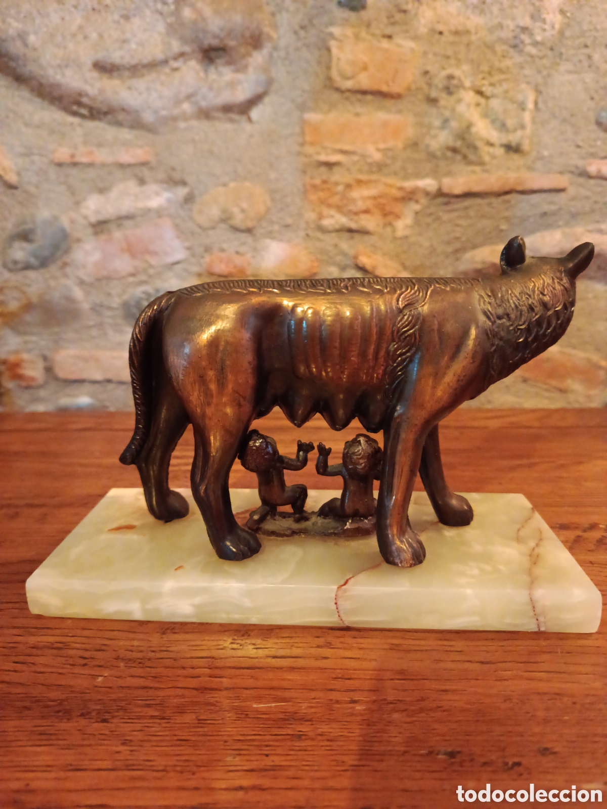 Antig&uuml;edades: Figura bronce de la loba Capitolio - Foto 2