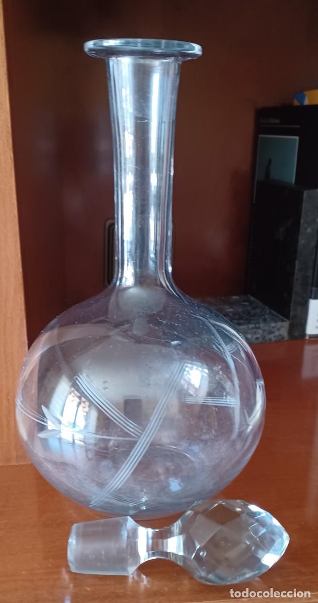 Antig&uuml;edades: Licorera cristal tallada - Foto 2