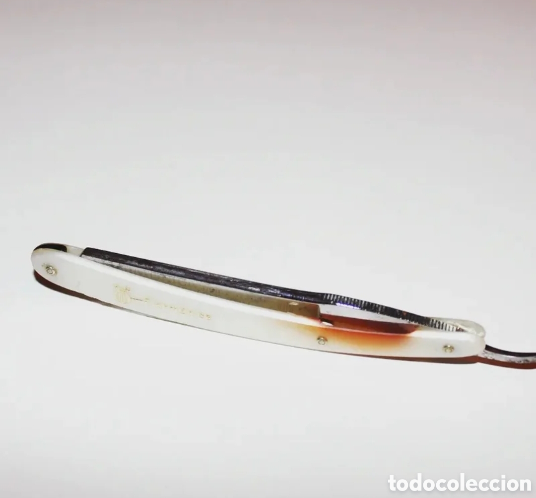 Antig&uuml;edades: Navaja de barbero cl&aacute;sica Filarm&oacute;nica doble temple