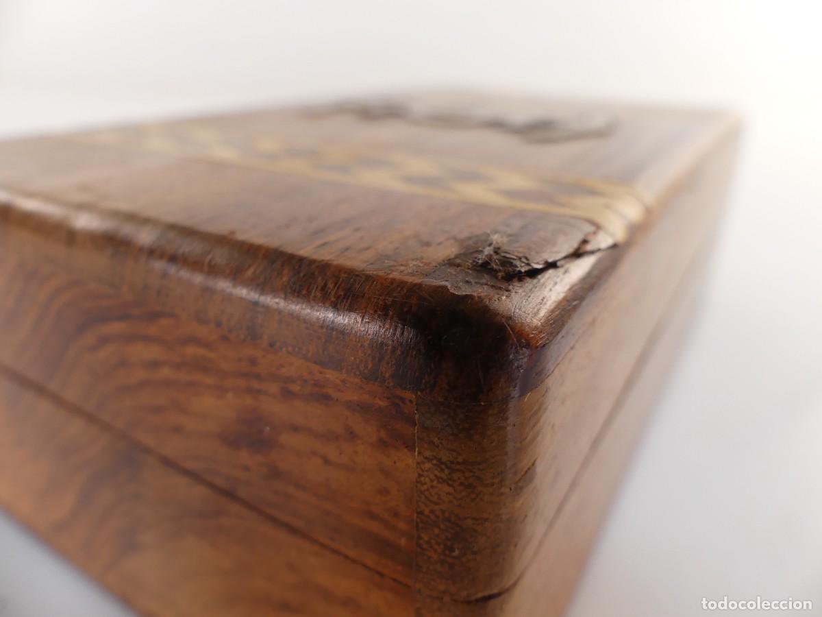 Antig&uuml;edades: BONITA CAJA DE MADERA - Foto 11