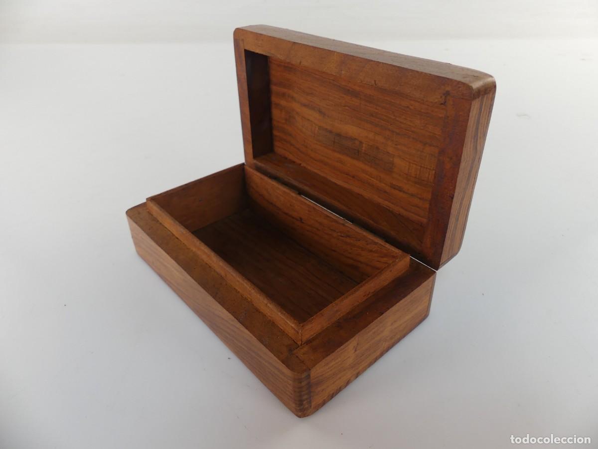 Antig&uuml;edades: BONITA CAJA DE MADERA - Foto 16