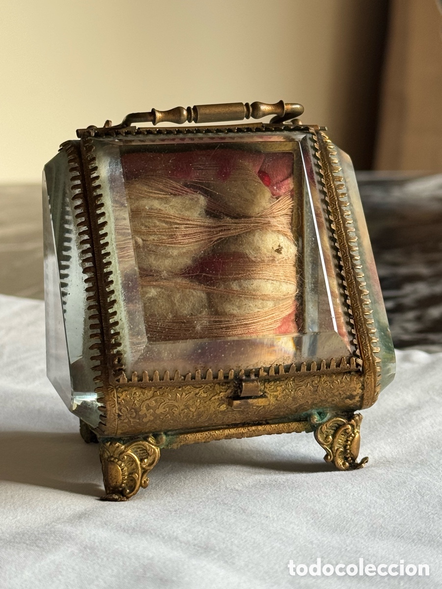 Antig&uuml;edades: CAJA JOYERO ANTIGUA CRISTAL BISELADO Y METAL DORADO &ndash; C.1900