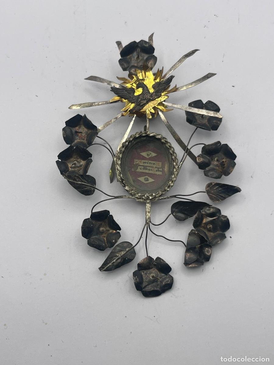Antig&uuml;edades: RELICARIO DEVOCIONAL DE PLATA SIGLO XVIII