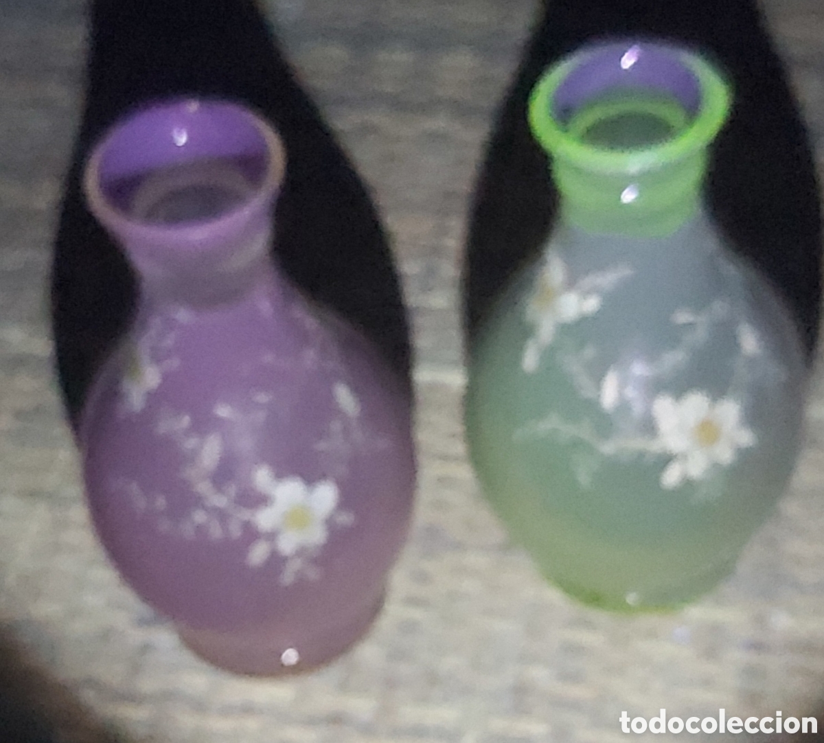 Antiguidades: Pareja Jarrones Soliflores Antiguos Cristal Violeta Esmaltados S.XIX - Rareza UV Manganeso
