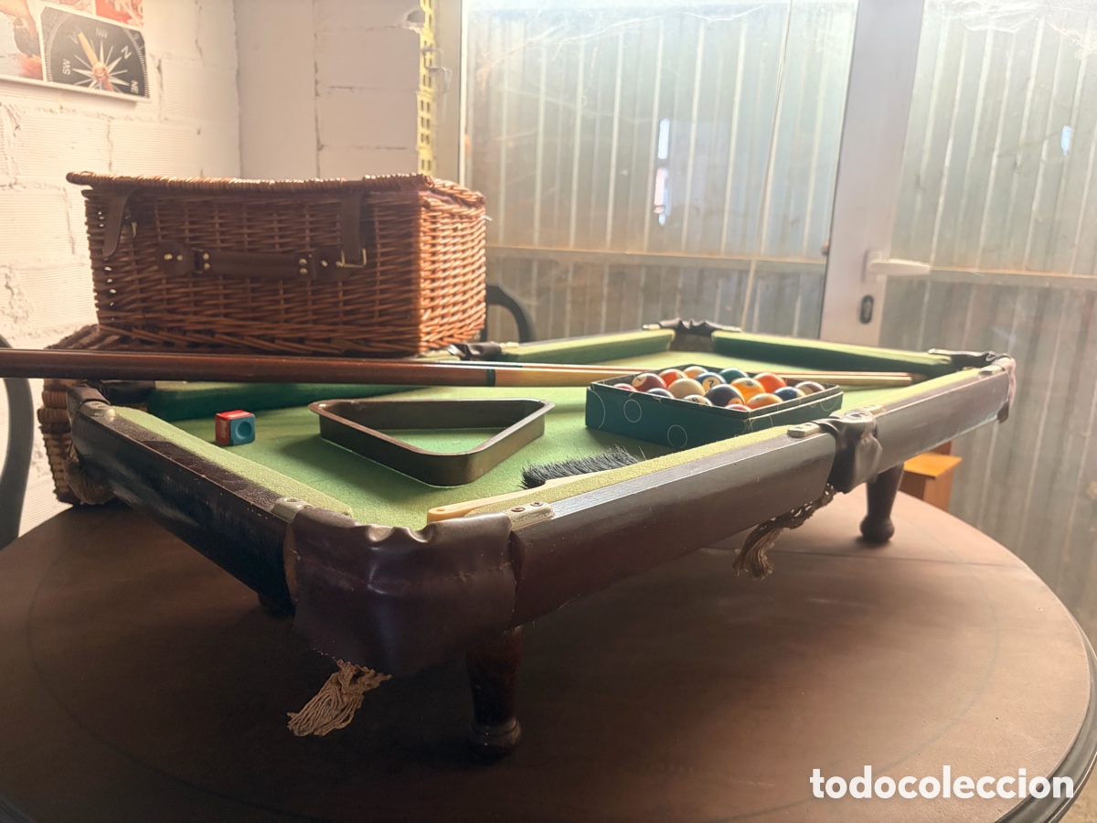 Antig&uuml;edades: Antiguo billar de sobremesa