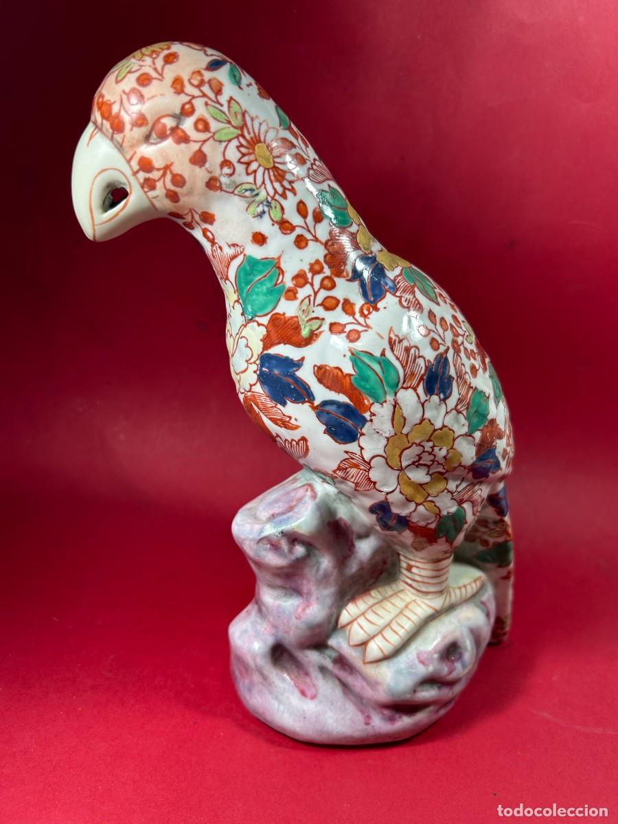 Antig&uuml;edades: FIGURA DE PORCELANA LORO IMARI DE CHINA ALREDEDOR DE 1880