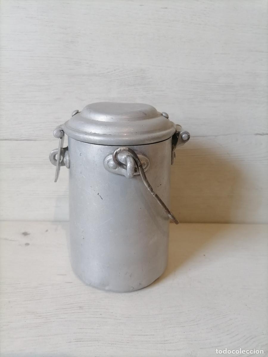 Antig&uuml;edades: Lechera Antigua de Aluminio - Foto 1
