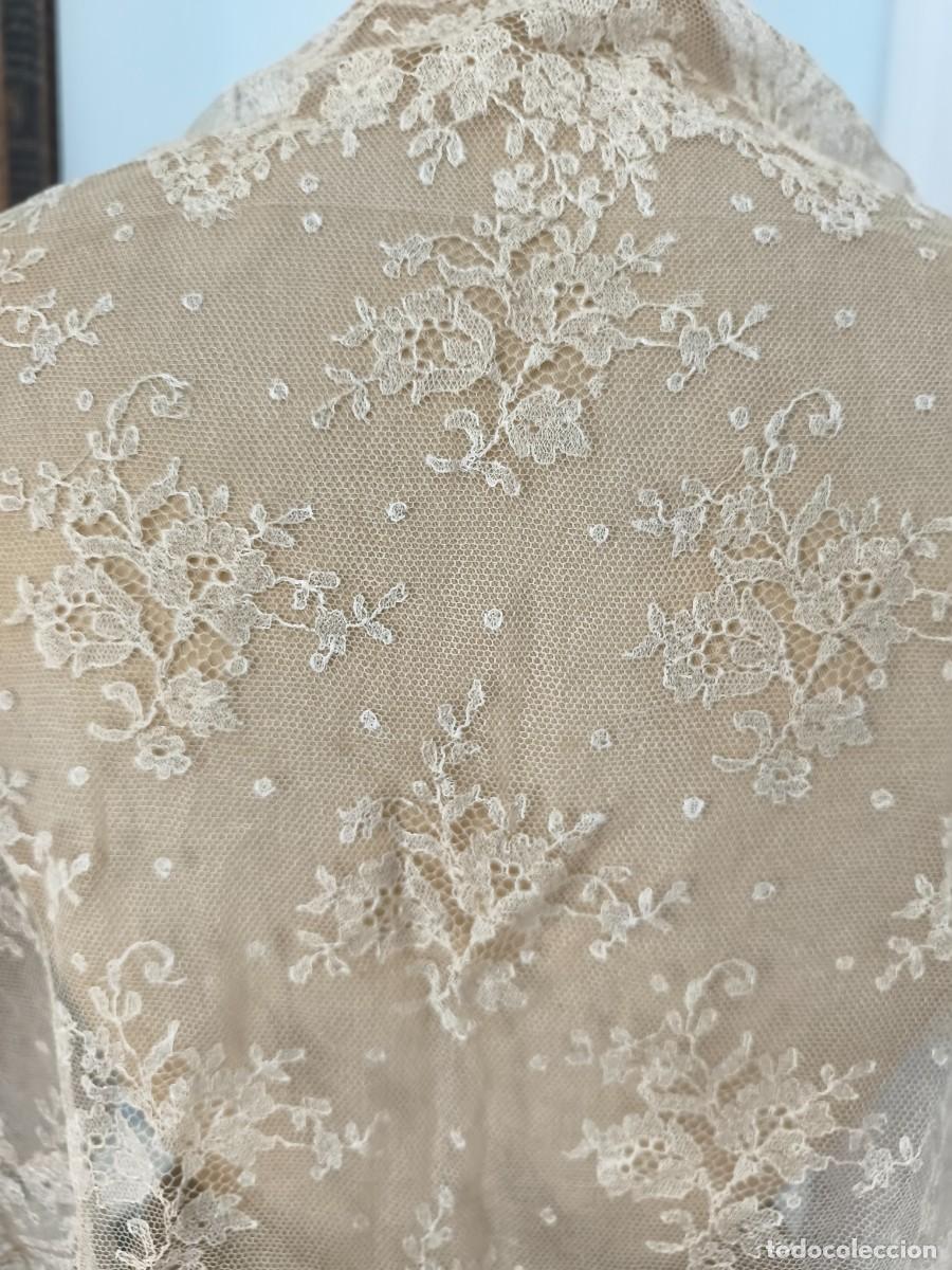 Antig&uuml;edades: MANTILLA DE PICO CHANTILLY FINALES DE S.XIX - Foto 6