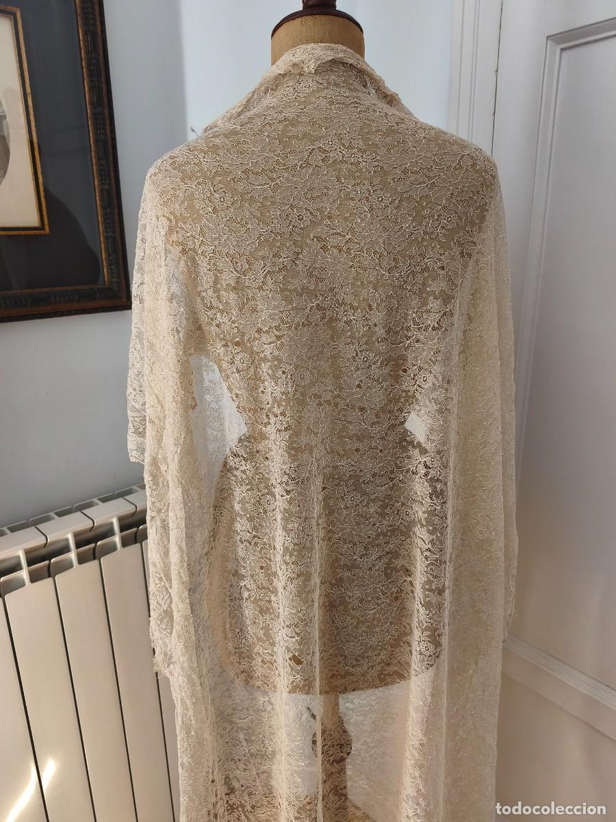 Antig&uuml;edades: MANTILLA CHANTILLY FINALES S.XIX - Foto 8